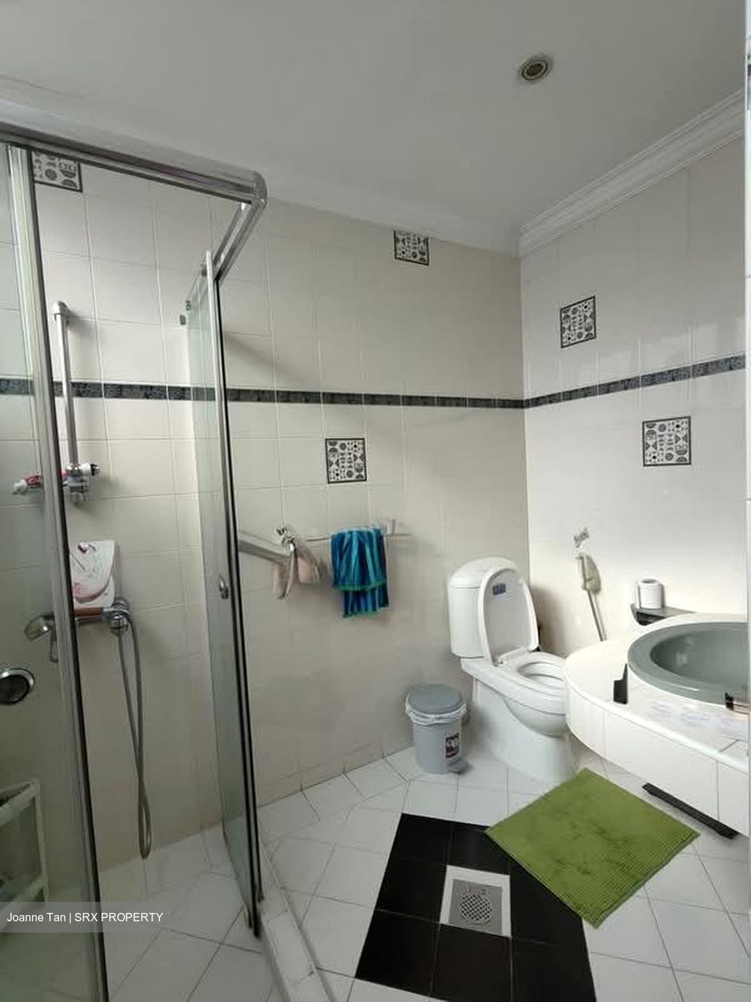 Elizabeth Tower (D9), Apartment #589377551